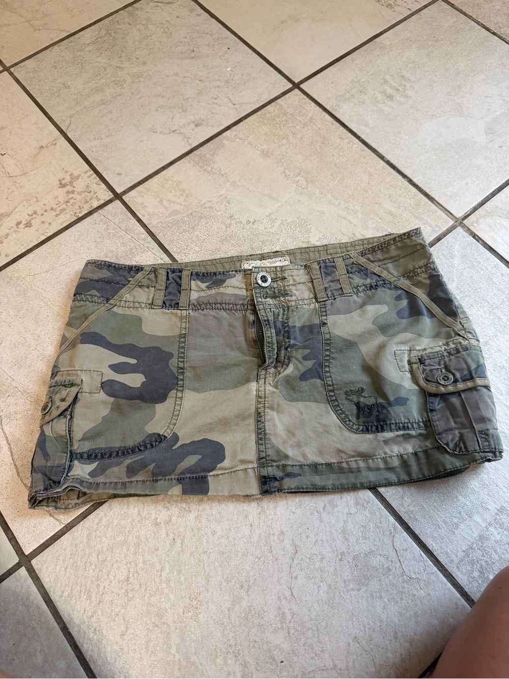 Vintage Abercrombie & Fitch Camo Mini Skirt